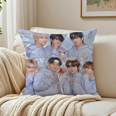 Jungwon Manifesto Powerful Throw Pillow