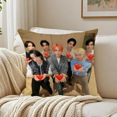 Ni-ki Fever Dynamic Throw Pillow